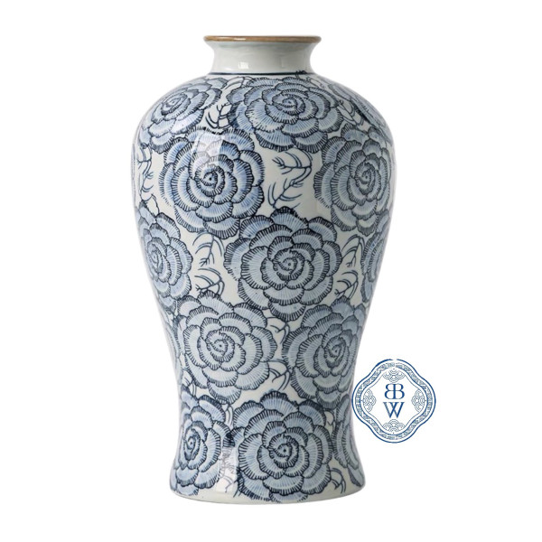 Rose pattern Vase 